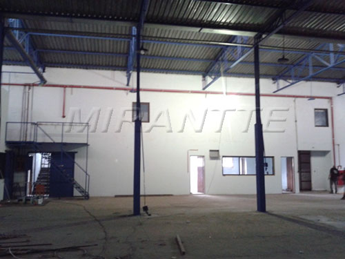 Galpao de 1500m² em Tres Cruzes
