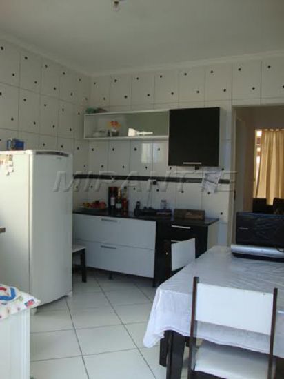 Casa terrea de 126m² com 2 quartos em Centro
