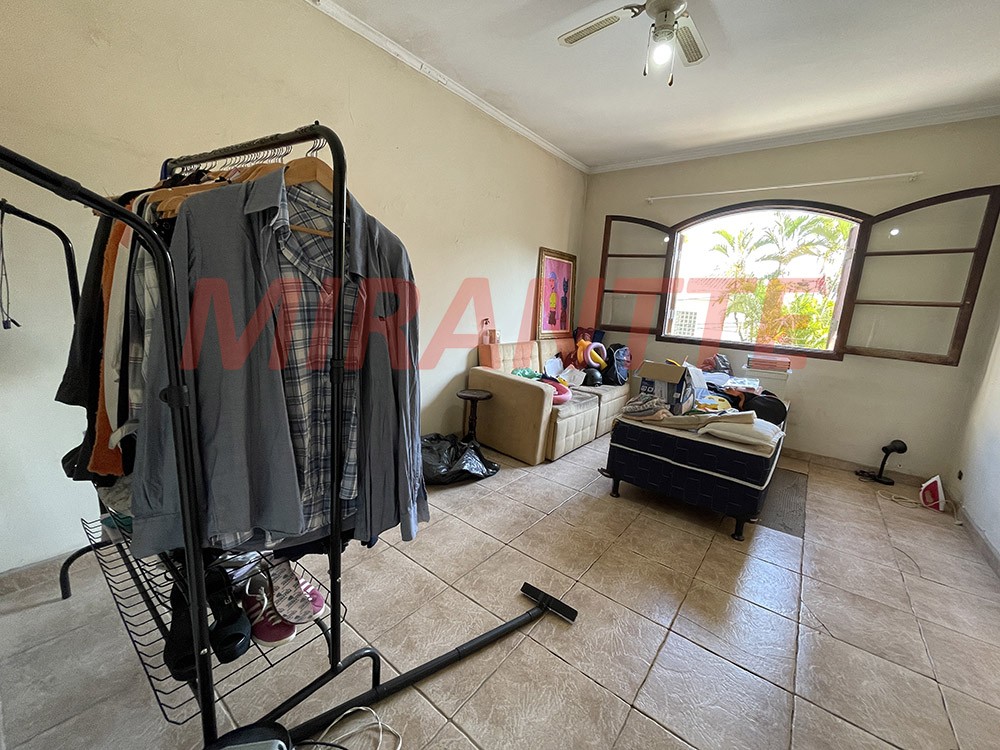 Sobrado de 280m² com 5 quartos em Parada Inglesa