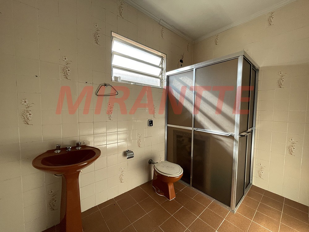 Sobrado de 280m² com 5 quartos em Parada Inglesa