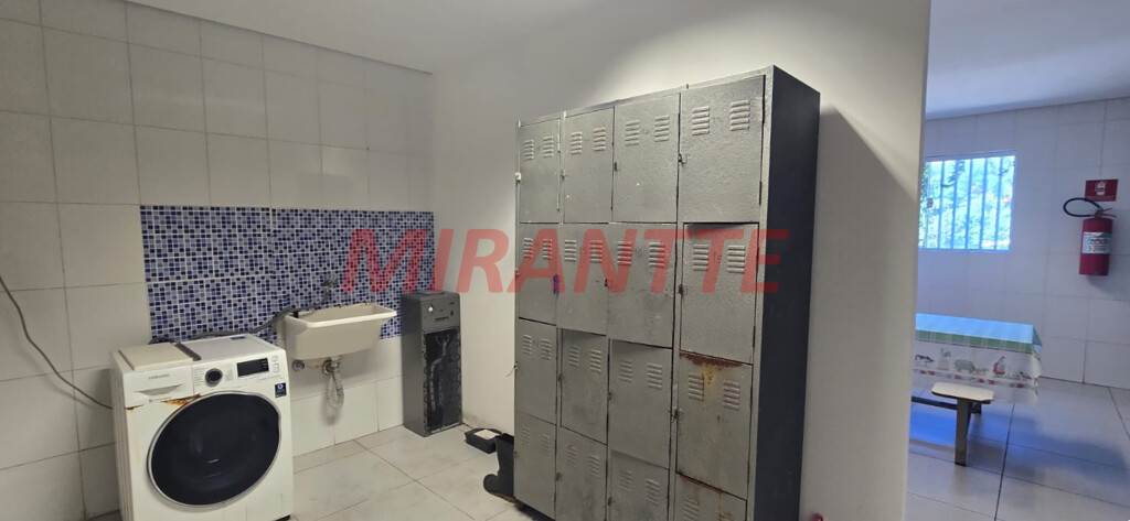 Comercial de 700m² com 19 quartos em Vila Mazzei