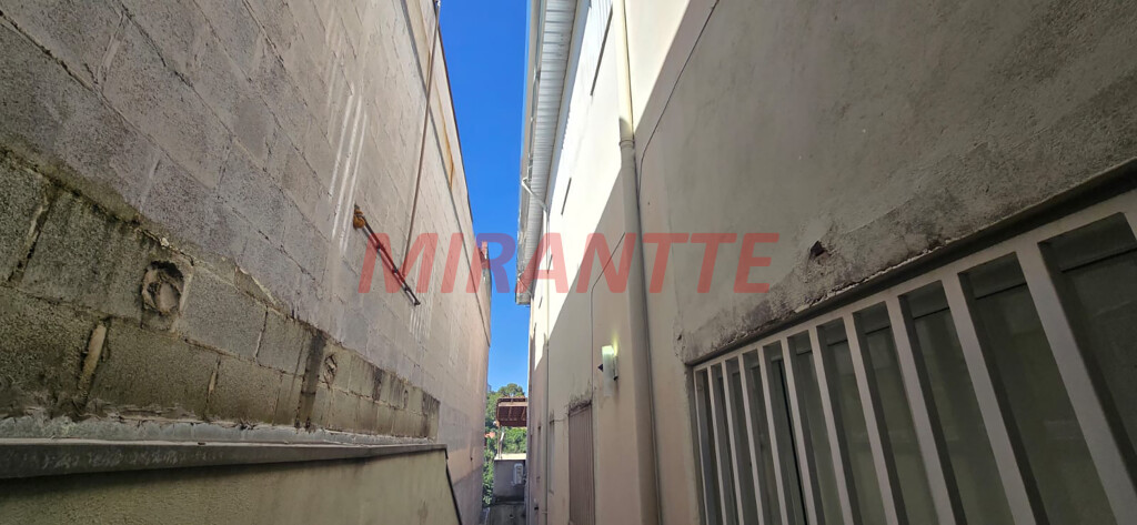 Comercial de 700m² com 19 quartos em Vila Mazzei