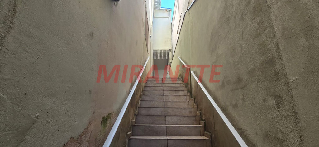 Comercial de 700m² com 19 quartos em Vila Mazzei