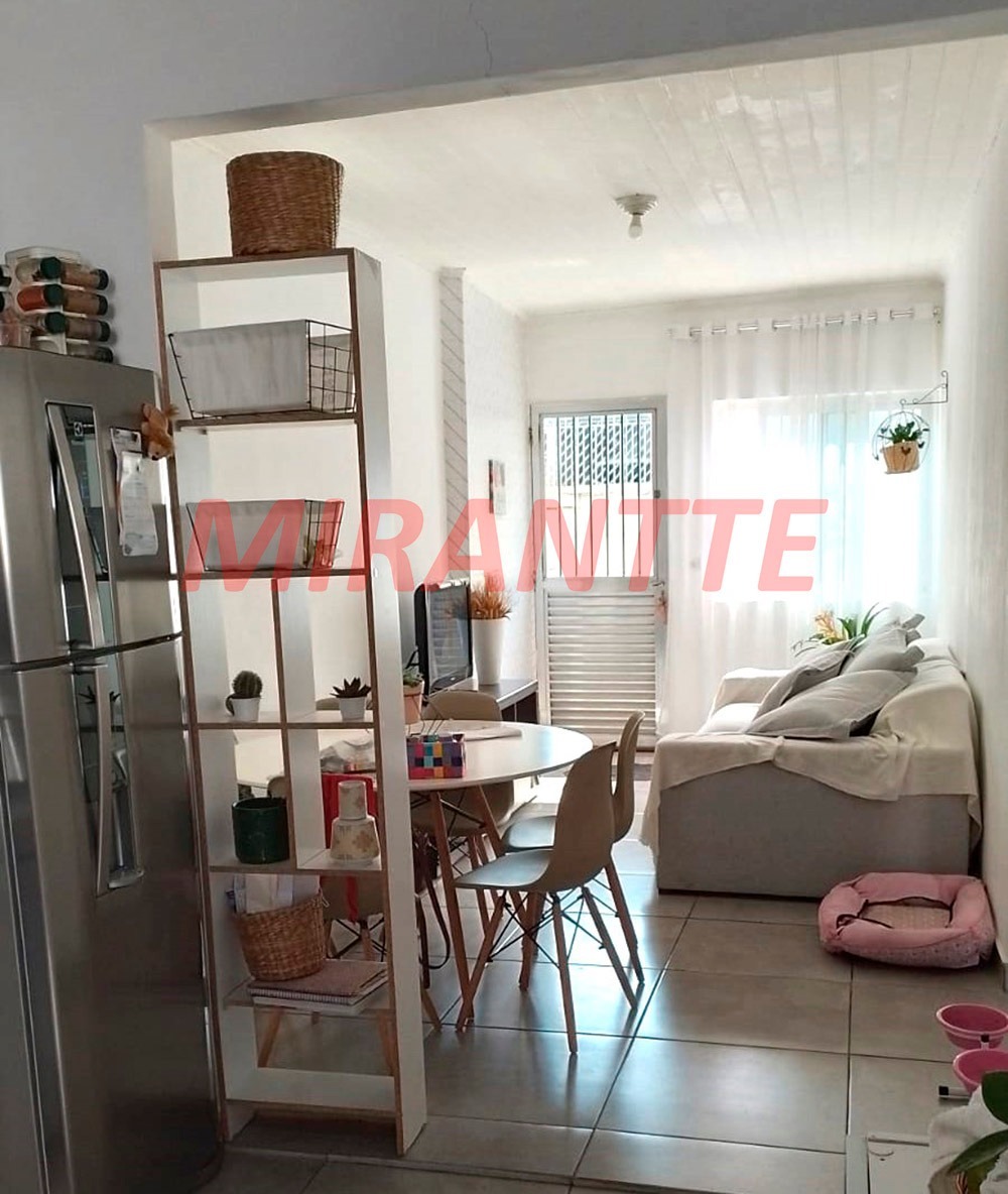 Casa terrea de 60m² com 2 quartos em Parada Inglesa