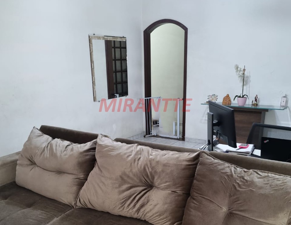 Casa terrea com 3 quartos em Vila Maria