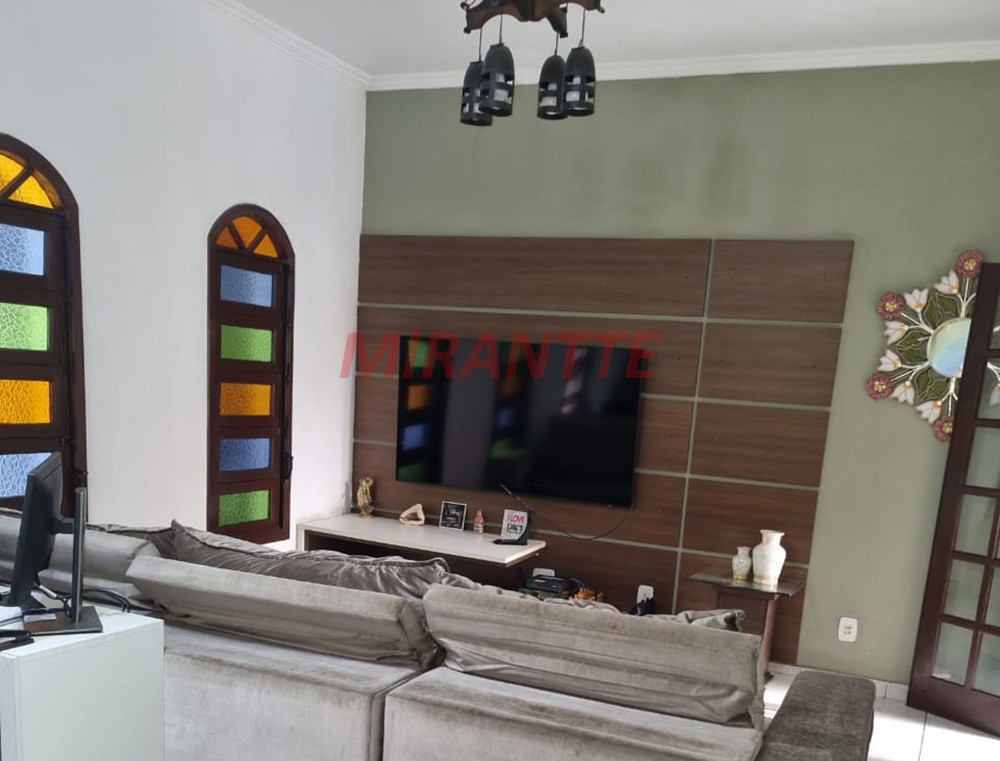Casa terrea com 3 quartos em Vila Maria
