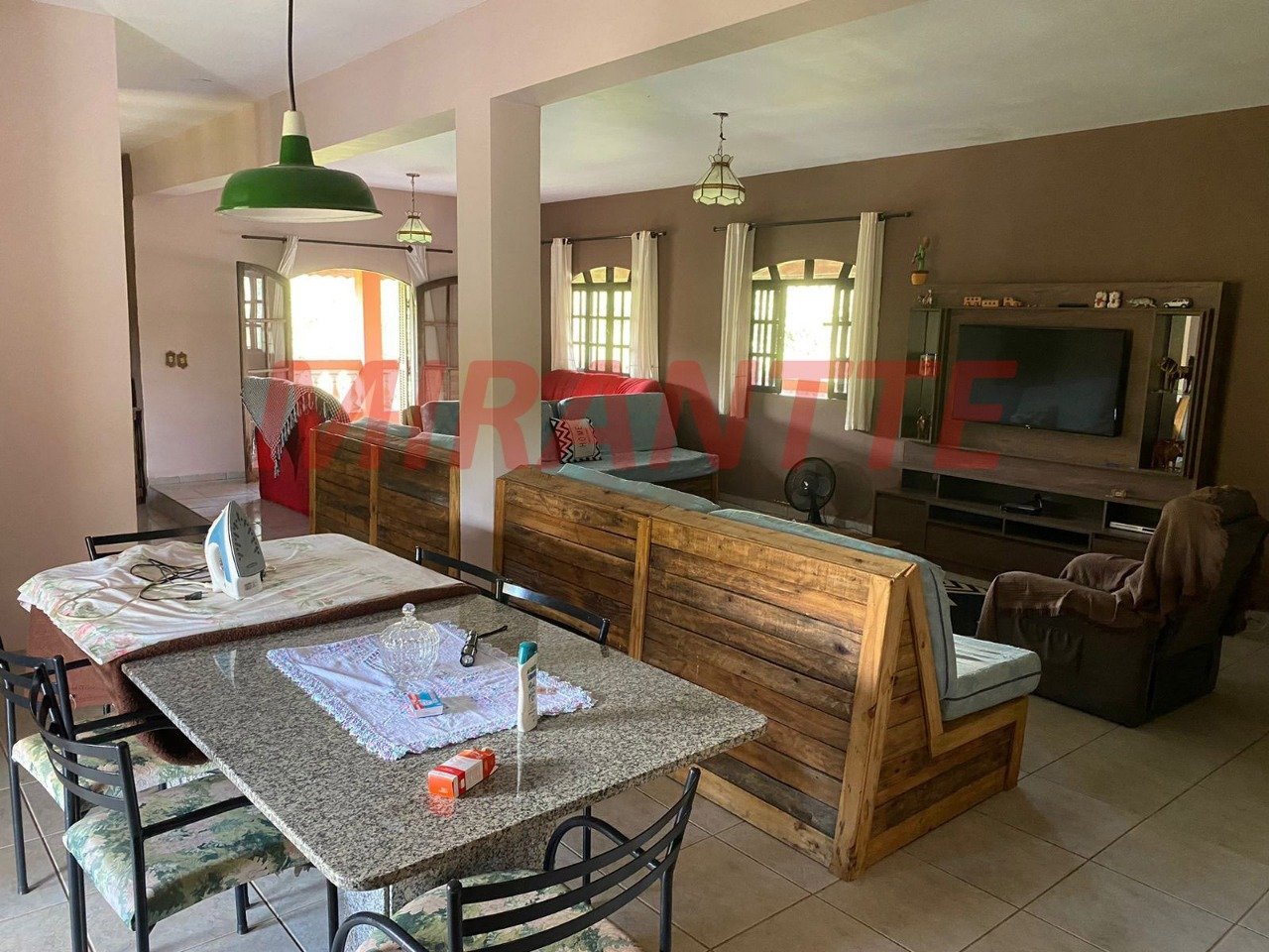 ChÁcara de 650m² com 5 quartos em Bom Jesus dos Perdões