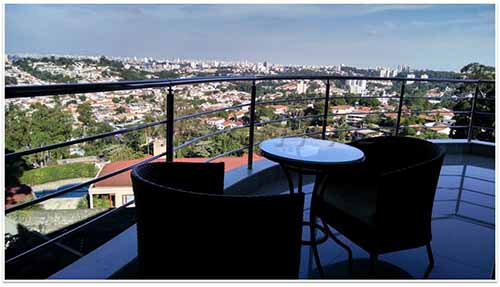 Sobrado de 680m² com 6 quartos em Jardim Ibiratiba