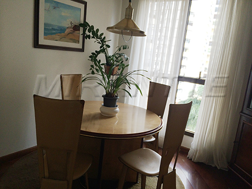 Apartamento de 240m² com 4 quartos em Santana