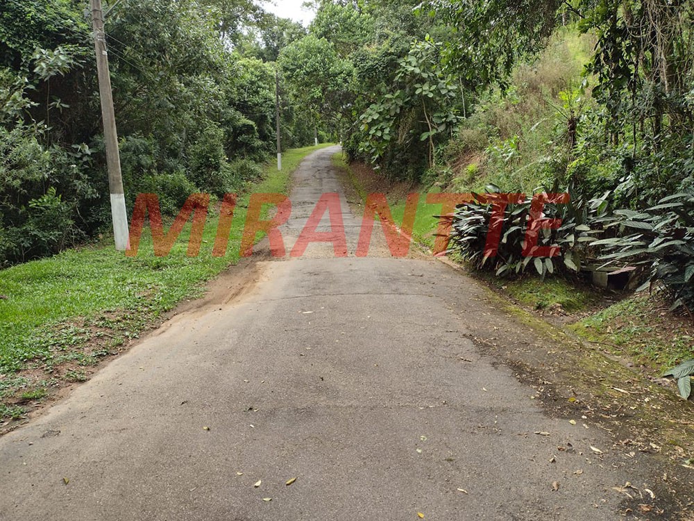 Terreno de 1268m² em Serra Da Cantareira