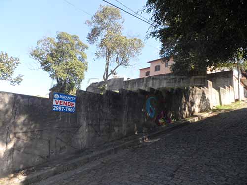 Terreno de 938m² em Tremembe