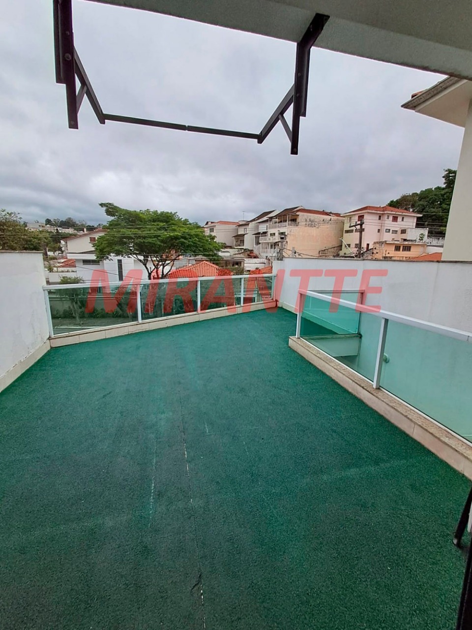 Comercial de 412m² em Água Fria