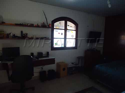 Sobrado de 400m² com 4 quartos em Vila Albertina