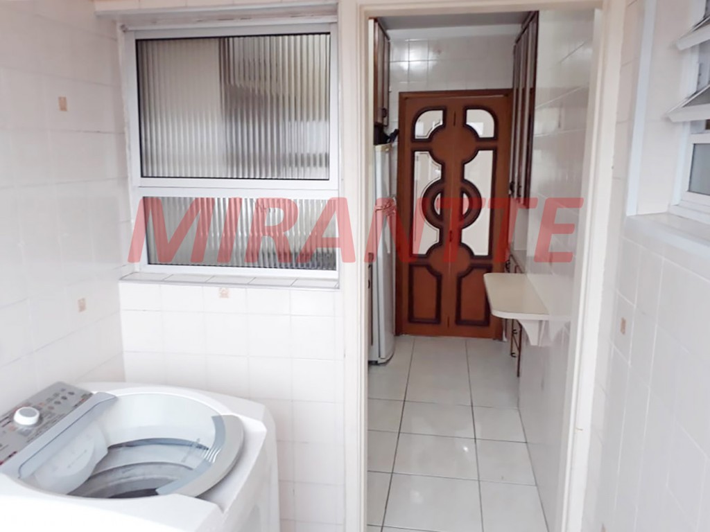 Apartamento de 63m² com 2 quartos em Vila Mazzei