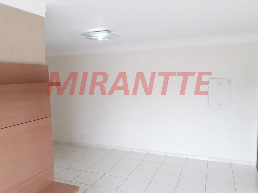 Apartamento de 63m² com 2 quartos em Vila Mazzei