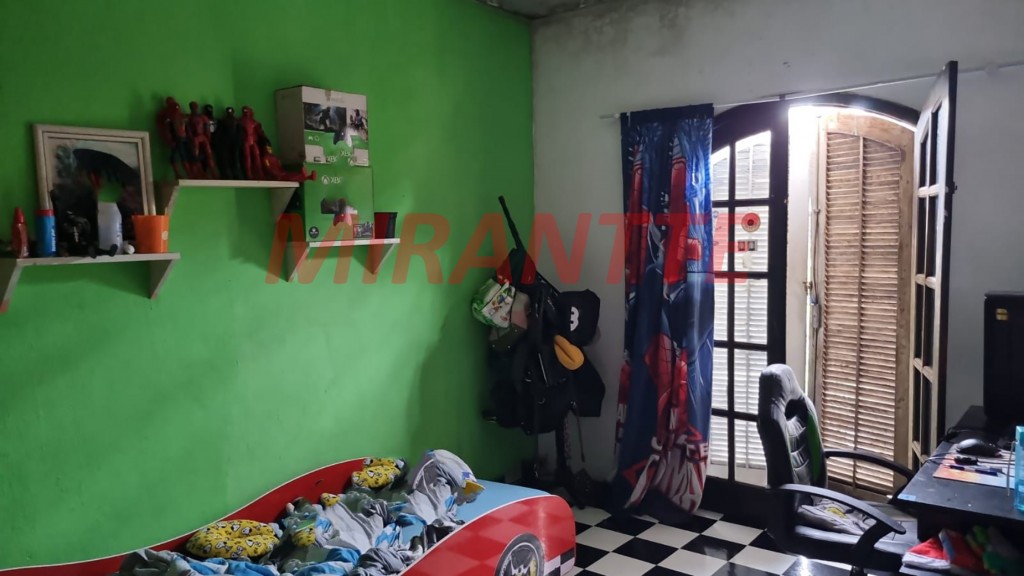 Terreno de 184m² com 3 quartos em Parque Peruche