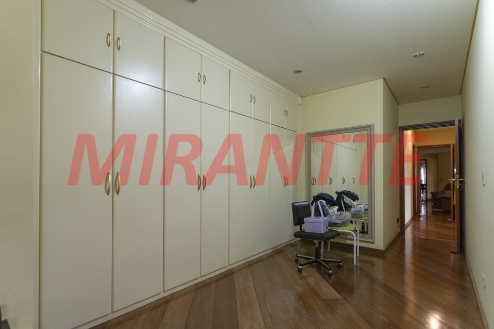 Apartamento de 360m² com 4 quartos em Jardim São Bento