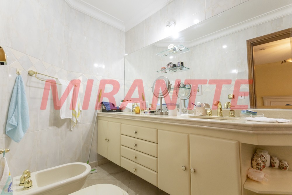 Apartamento de 360m² com 4 quartos em Jardim São Bento