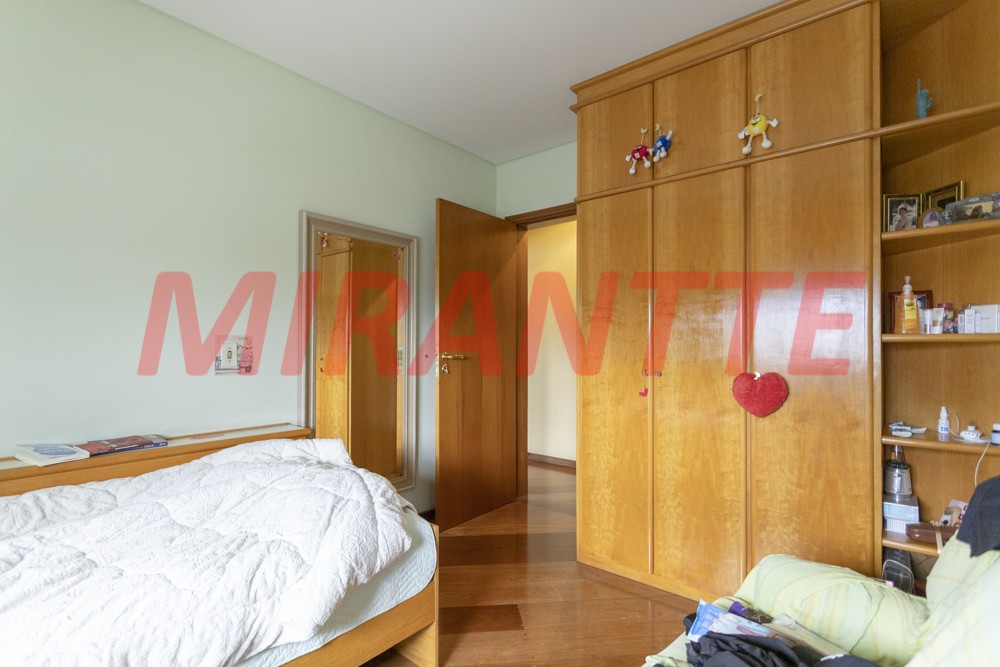 Apartamento de 360m² com 4 quartos em Jardim São Bento