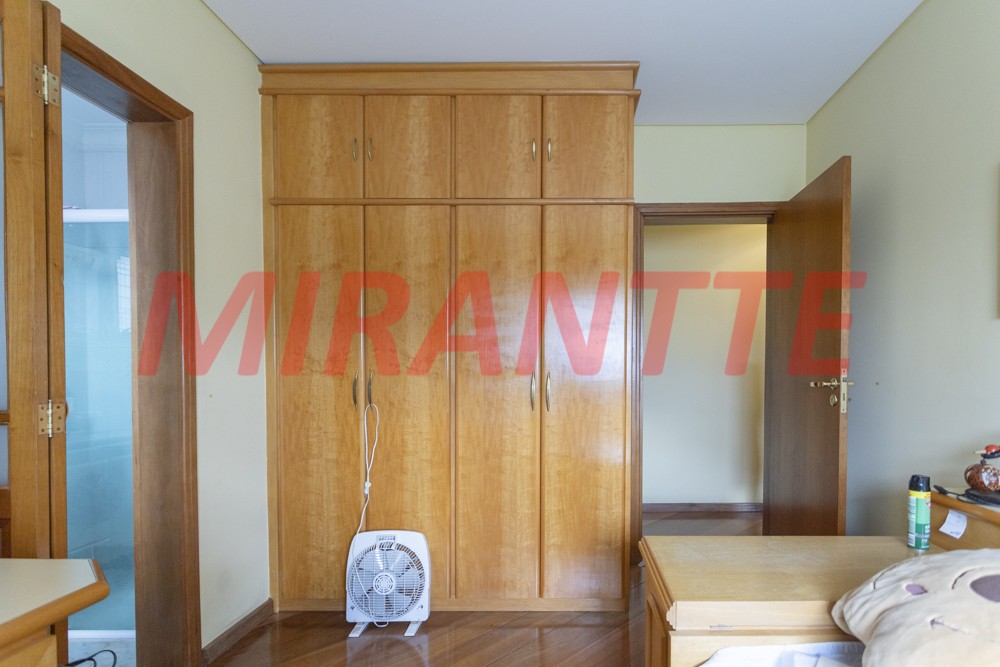 Apartamento de 360m² com 4 quartos em Jardim São Bento