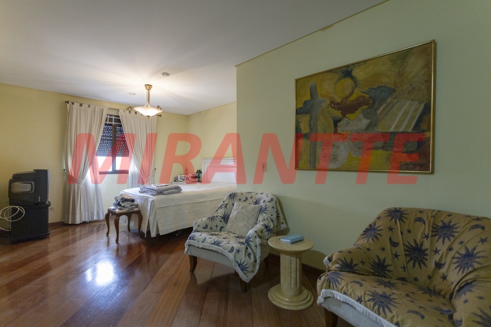 Apartamento de 360m² com 4 quartos em Jardim São Bento