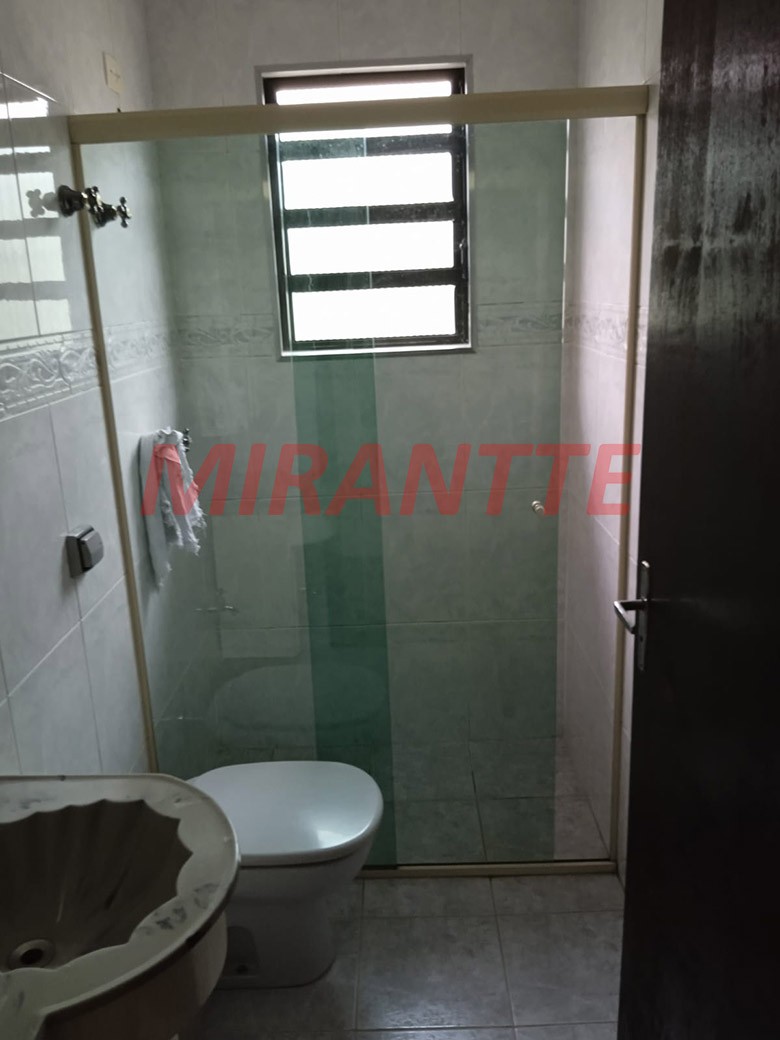 Sobrado de 344m² com 3 quartos em Vila Nivi