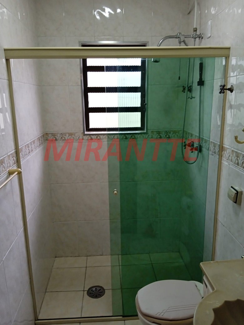 Sobrado de 344m² com 3 quartos em Vila Nivi