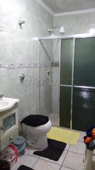 Casa terrea com 3 quartos em Vila Nova Parada
