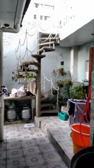 Casa terrea com 3 quartos em Vila Nova Parada