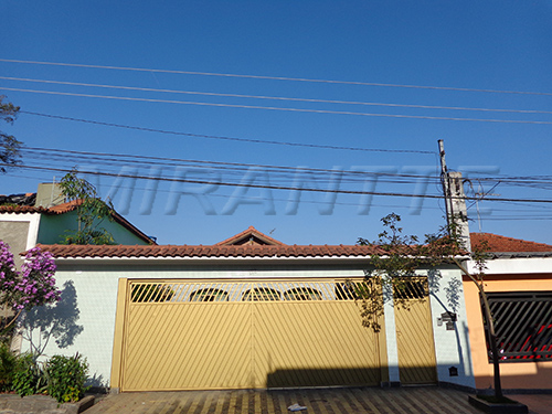 Casa terrea de 450m² com 5 quartos em Vila Isolina Mazzei
