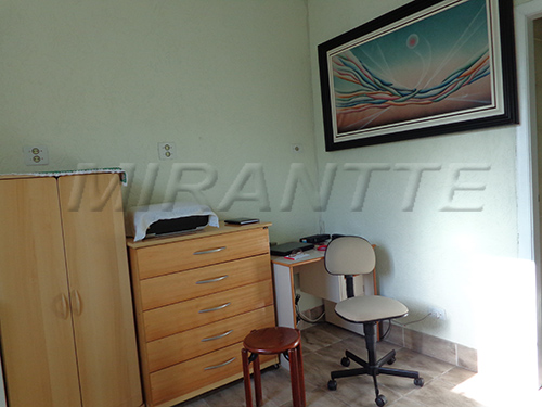 Casa terrea de 450m² com 5 quartos em Vila Isolina Mazzei