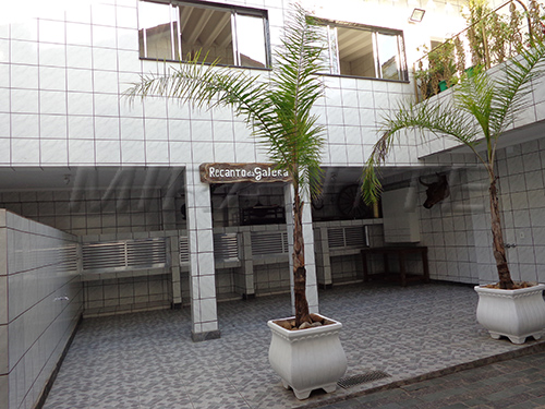 Casa terrea de 450m² com 5 quartos em Vila Isolina Mazzei