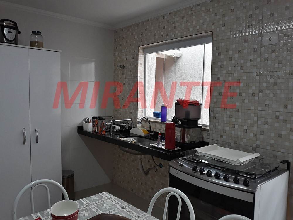 Casa terrea de 100m² com 2 quartos em Santa Teresinha
