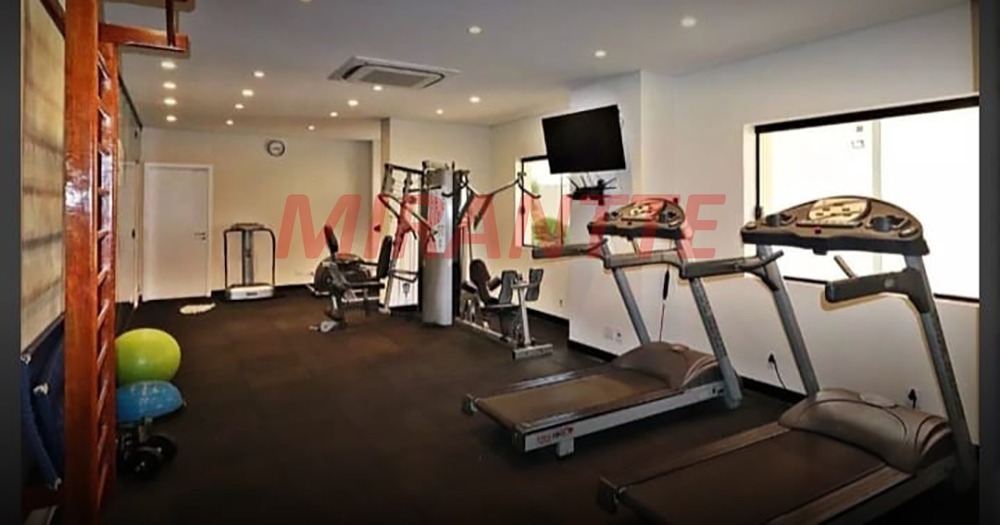 Apartamento de 231m² com 4 quartos em Santana