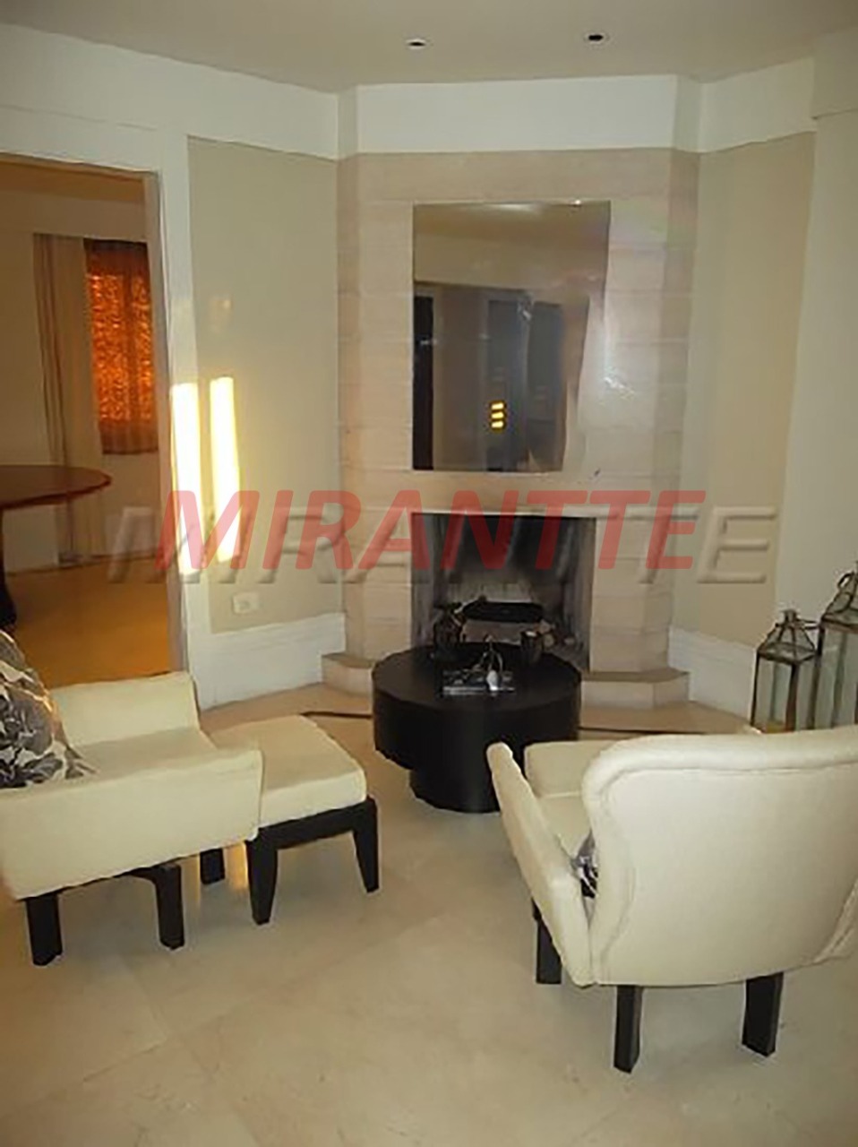 Apartamento de 231m² com 4 quartos em Santana