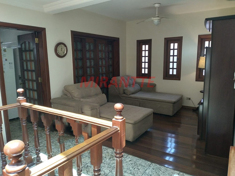 Sobrado de 342m² com 4 quartos em Jardim França