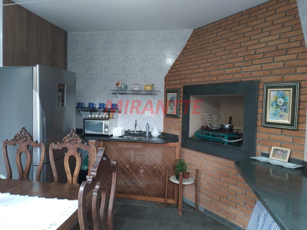 Sobrado de 342m² com 4 quartos em Jardim França