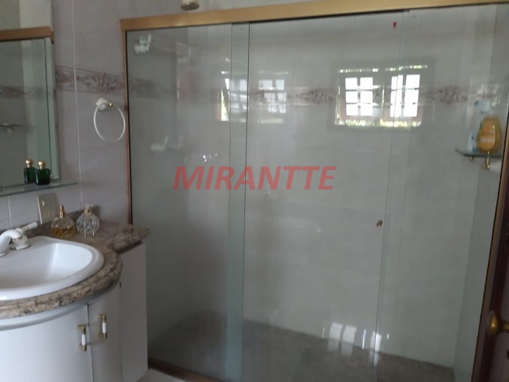 Sobrado de 342m² com 4 quartos em Jardim França