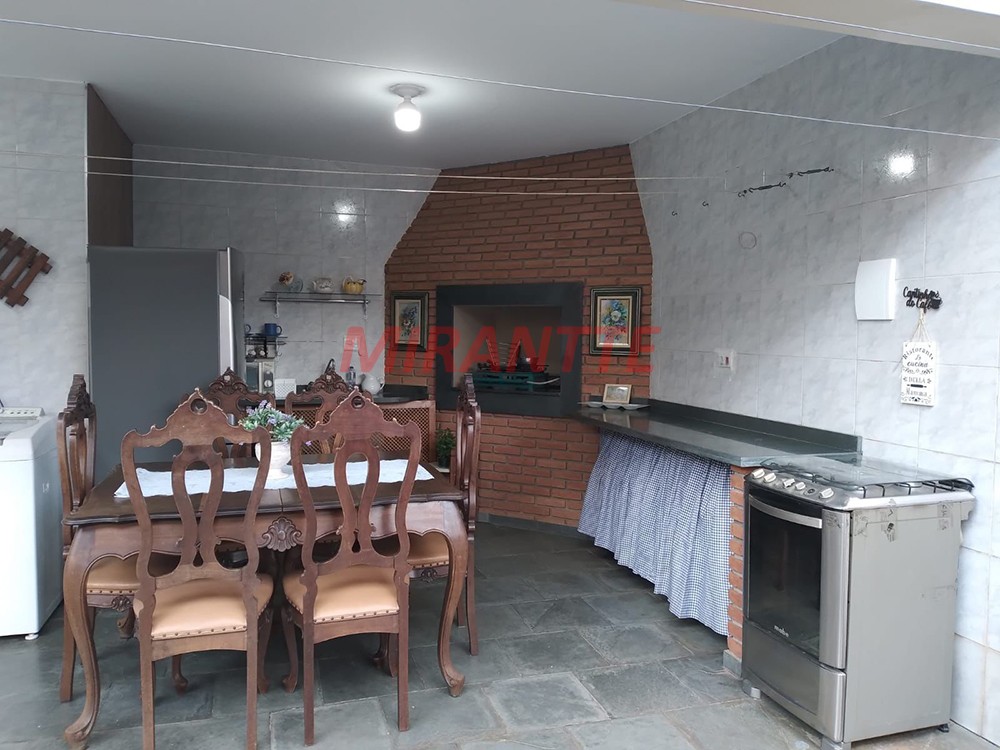 Sobrado de 342m² com 4 quartos em Jardim França