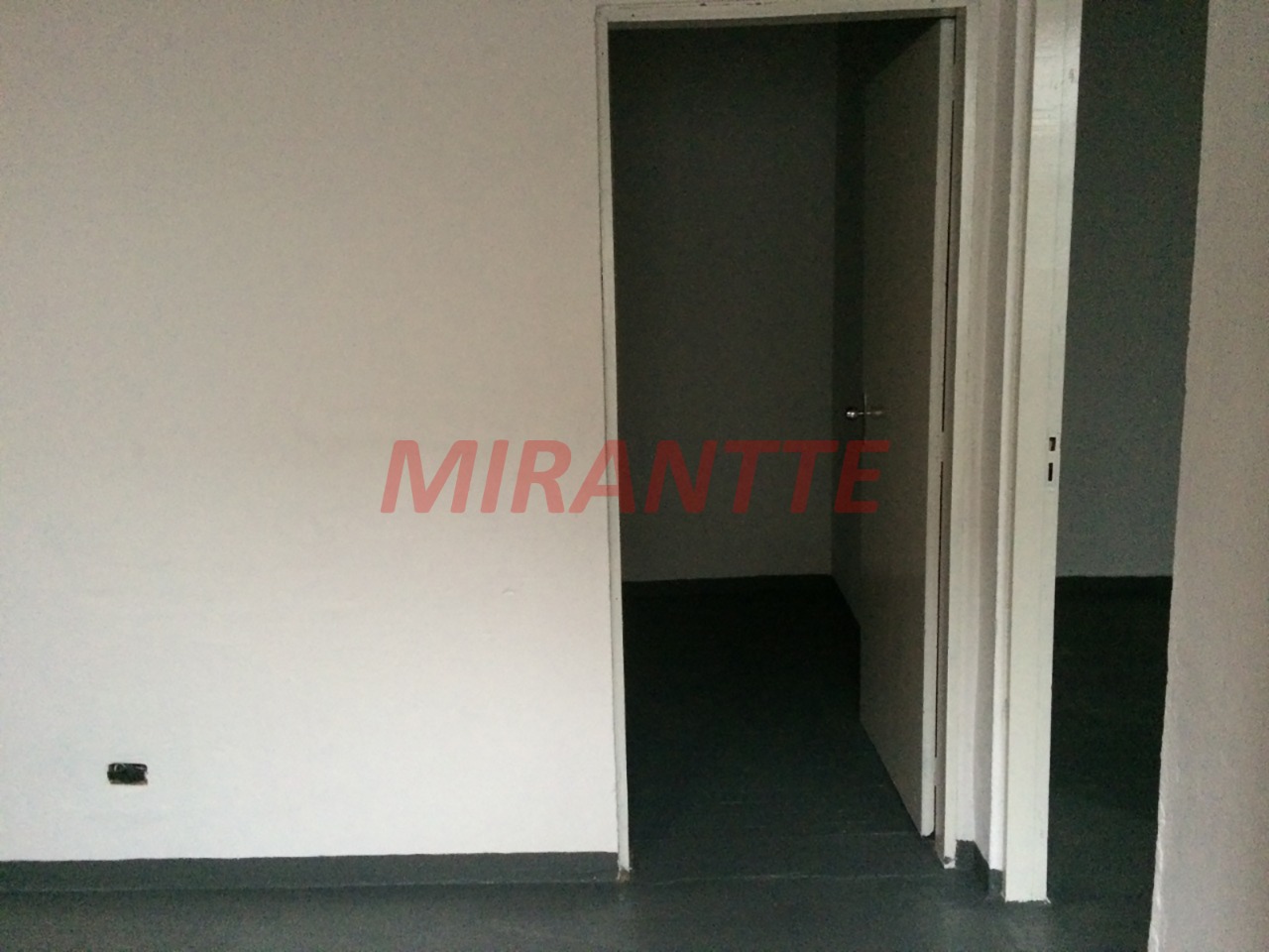Comercial de 750m² em Jardim Peri