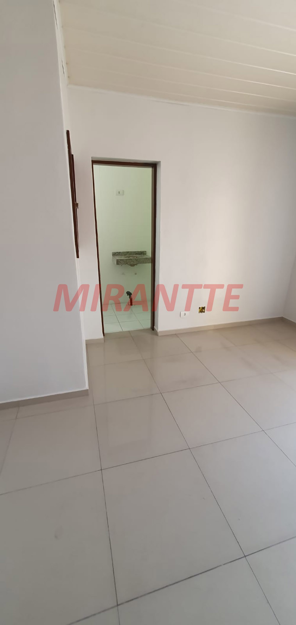Sobrado de 218m² com 3 quartos em Imirim