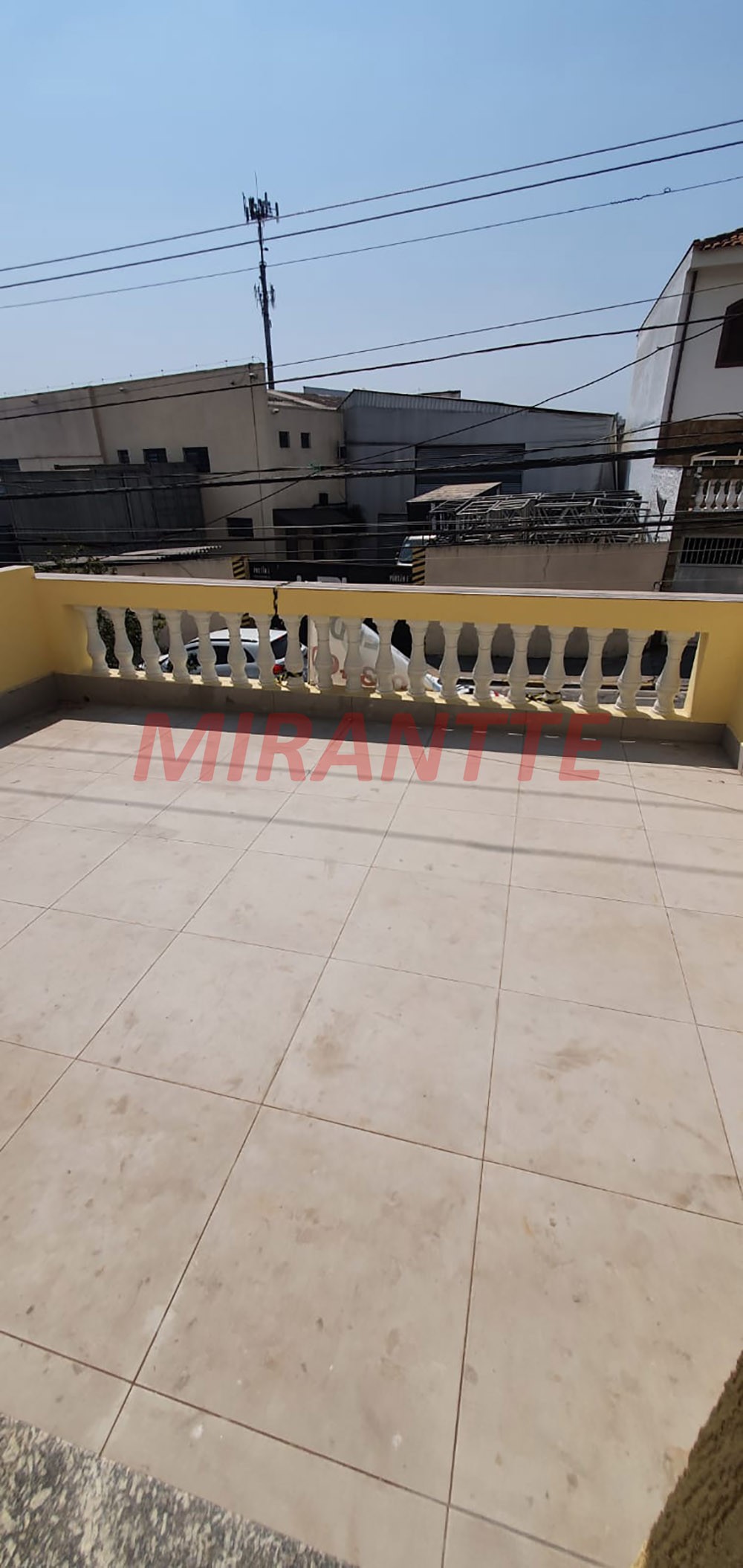 Sobrado de 218m² com 3 quartos em Imirim
