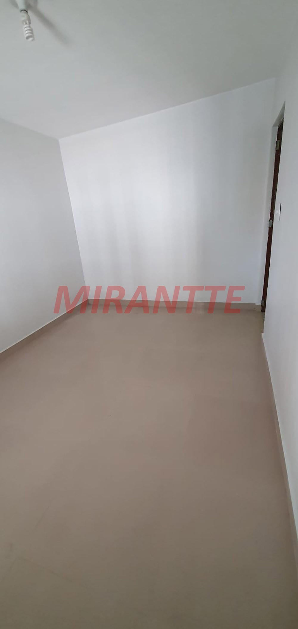 Sobrado de 218m² com 3 quartos em Imirim