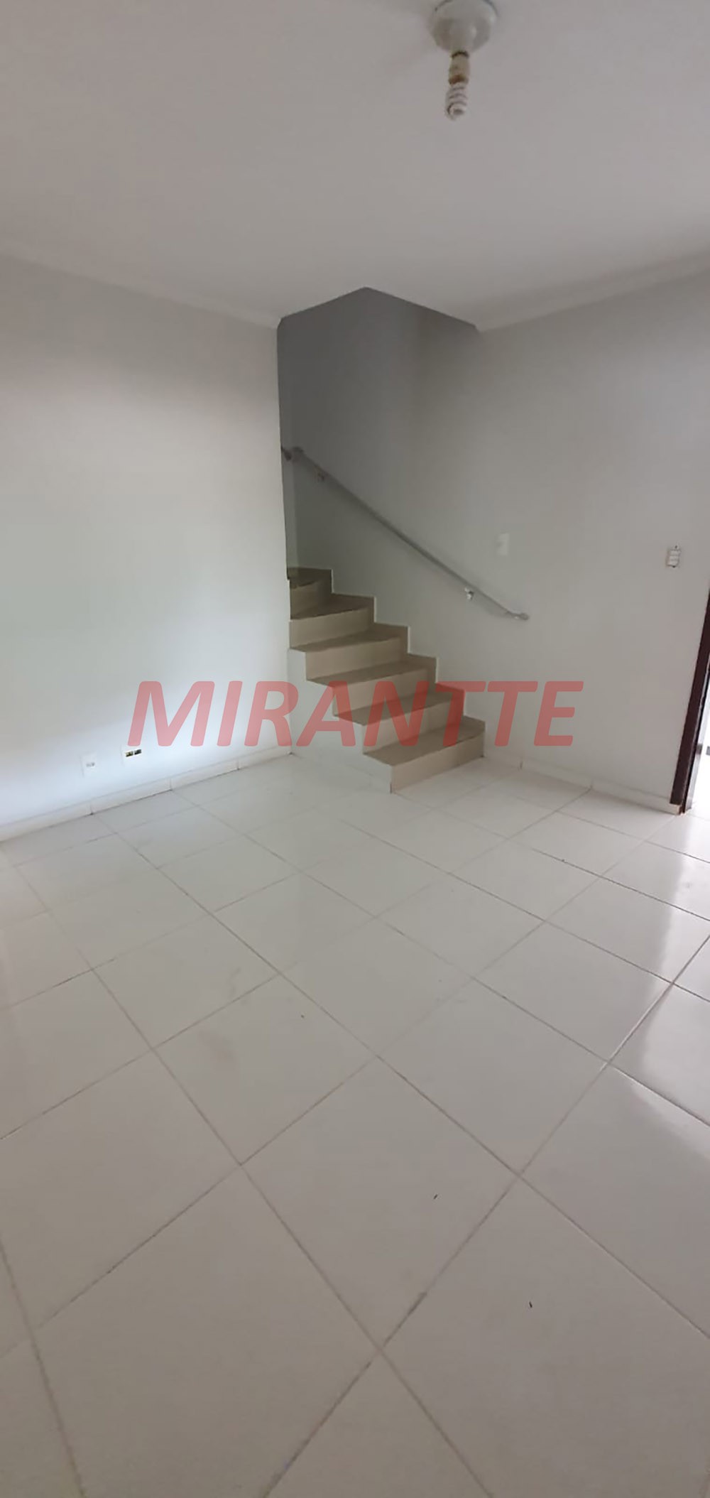 Sobrado de 218m² com 3 quartos em Imirim