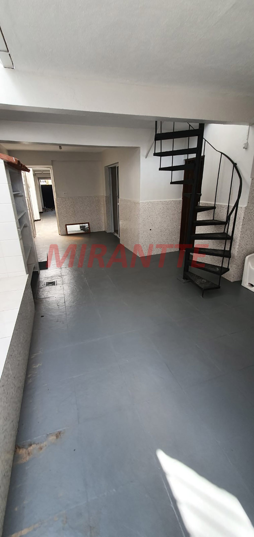 Sobrado de 218m² com 3 quartos em Imirim