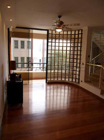 Sobrado de 300m² com 3 quartos em Tucuruvi