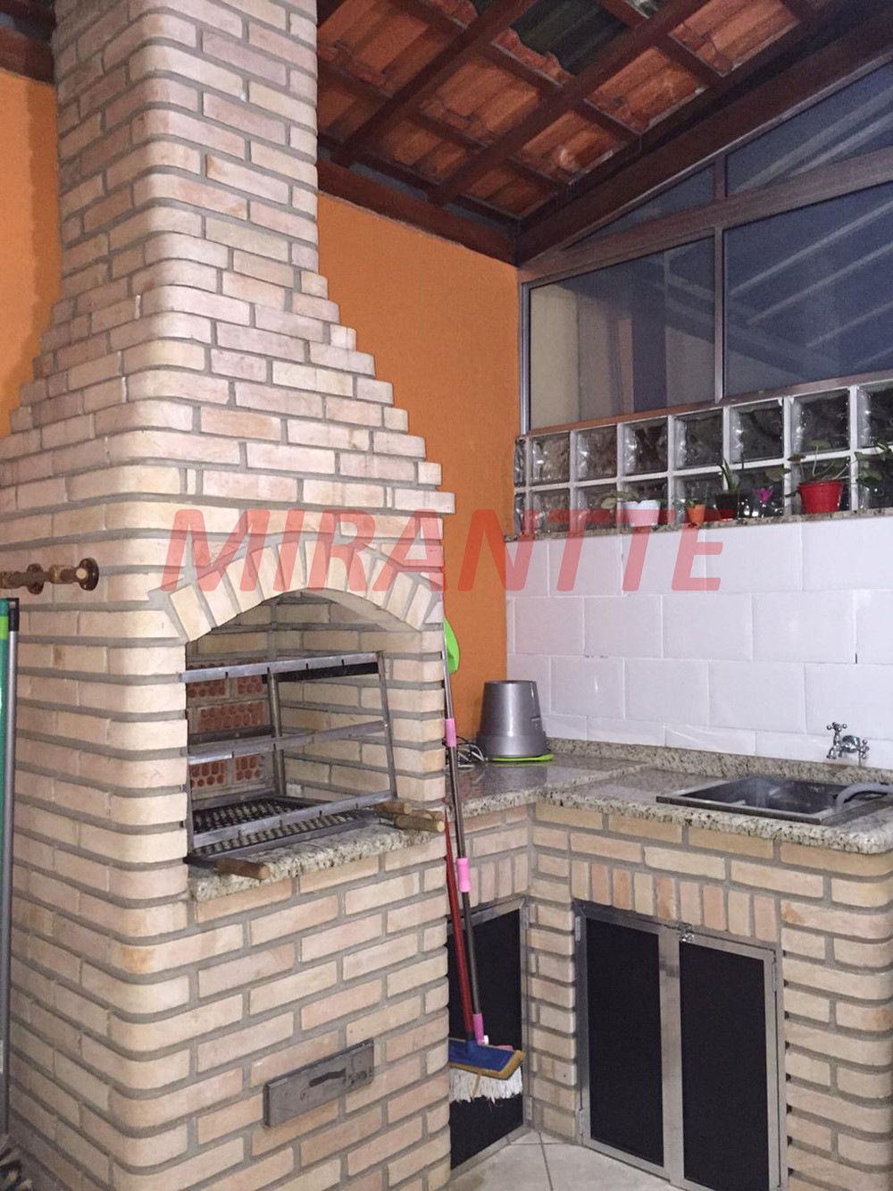 Cond. fechado de 80m² com 2 quartos em Vila Amalia