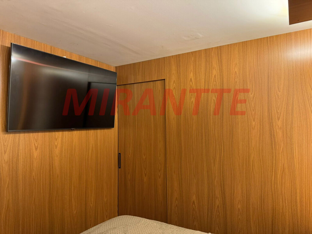Apartamento com 2 quartos em Vila Mazzei