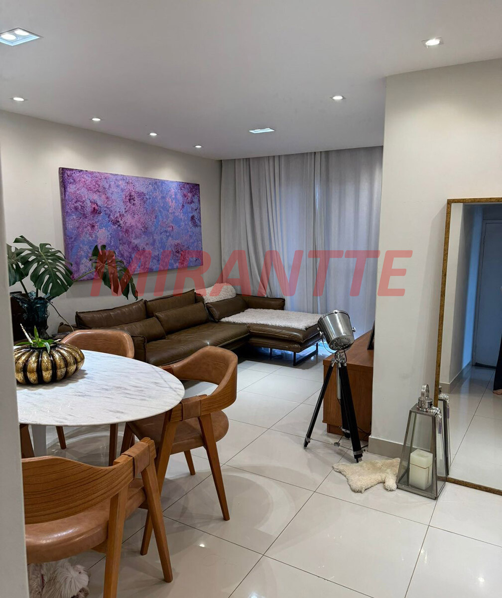 Apartamento com 2 quartos em Vila Mazzei