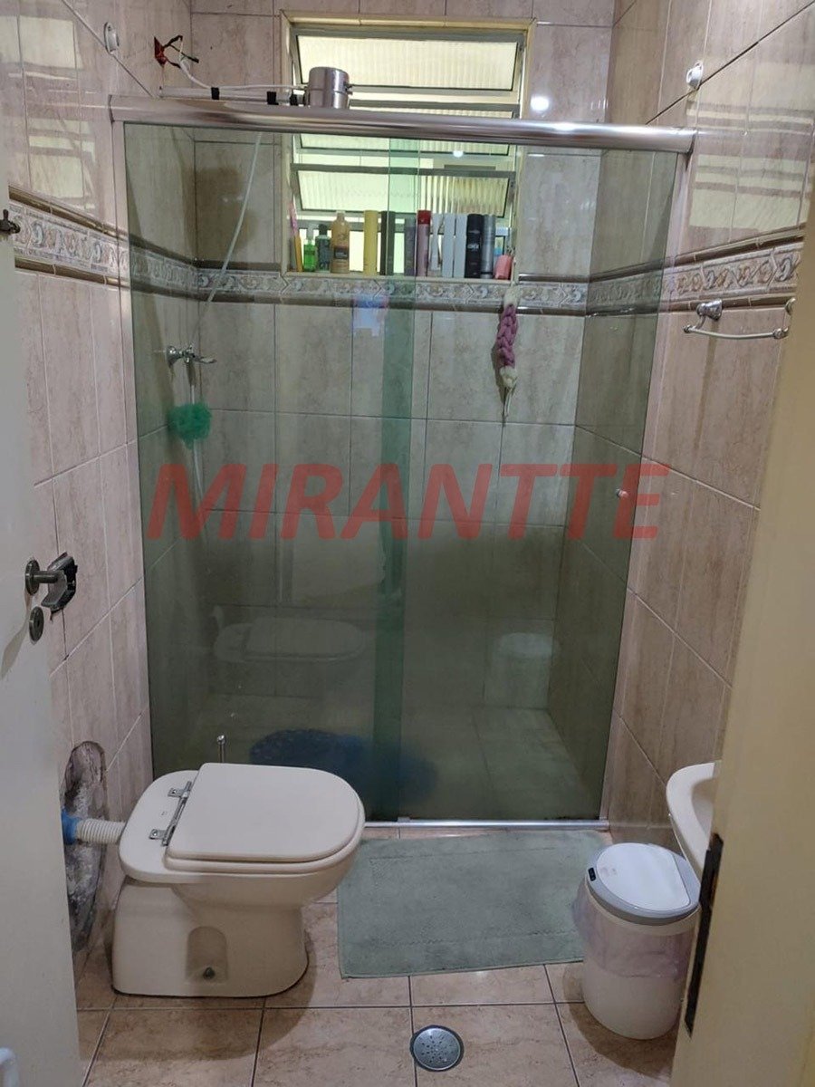 Sobrado de 255m² com 2 quartos em Santa Terezinha